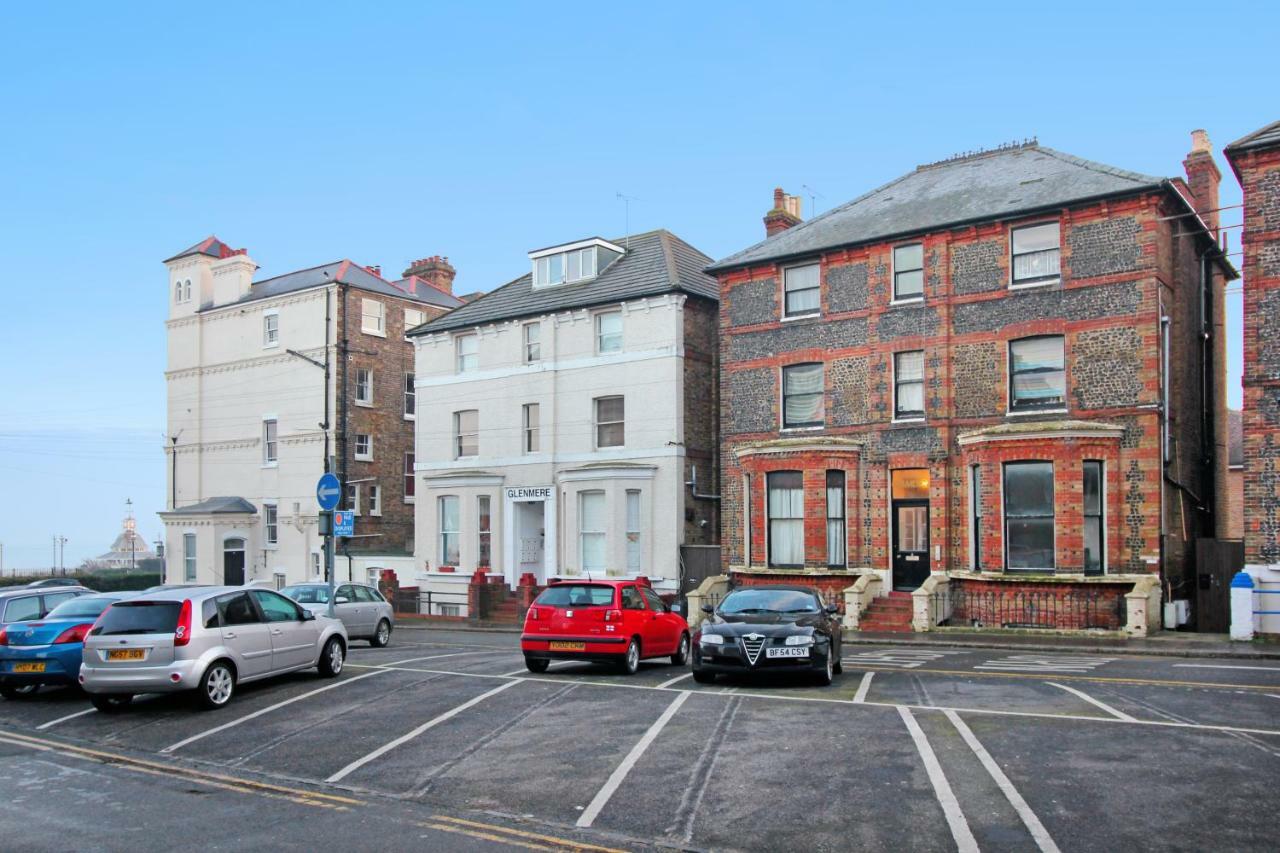 Ocean Outlook - Broadstairs Best! Exterior photo